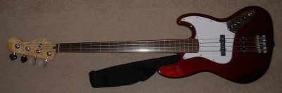 Fender 013-6208-575 Fretless Jazz Bass